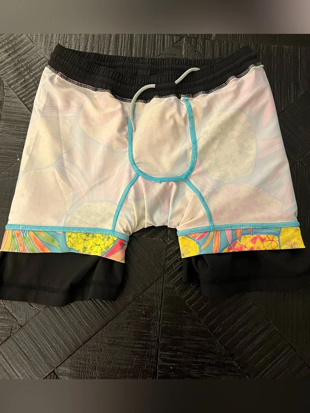 chubbies size tag